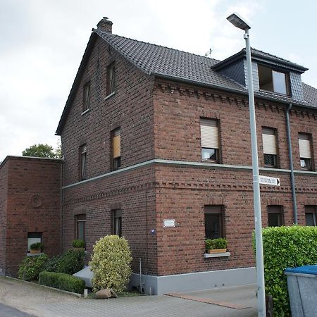 Ferienwohnung Poettershof Крефельд Номер фото